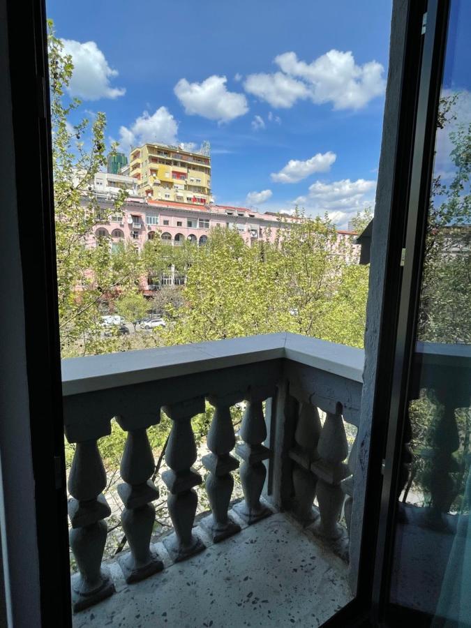 Apartment Blloku Unique