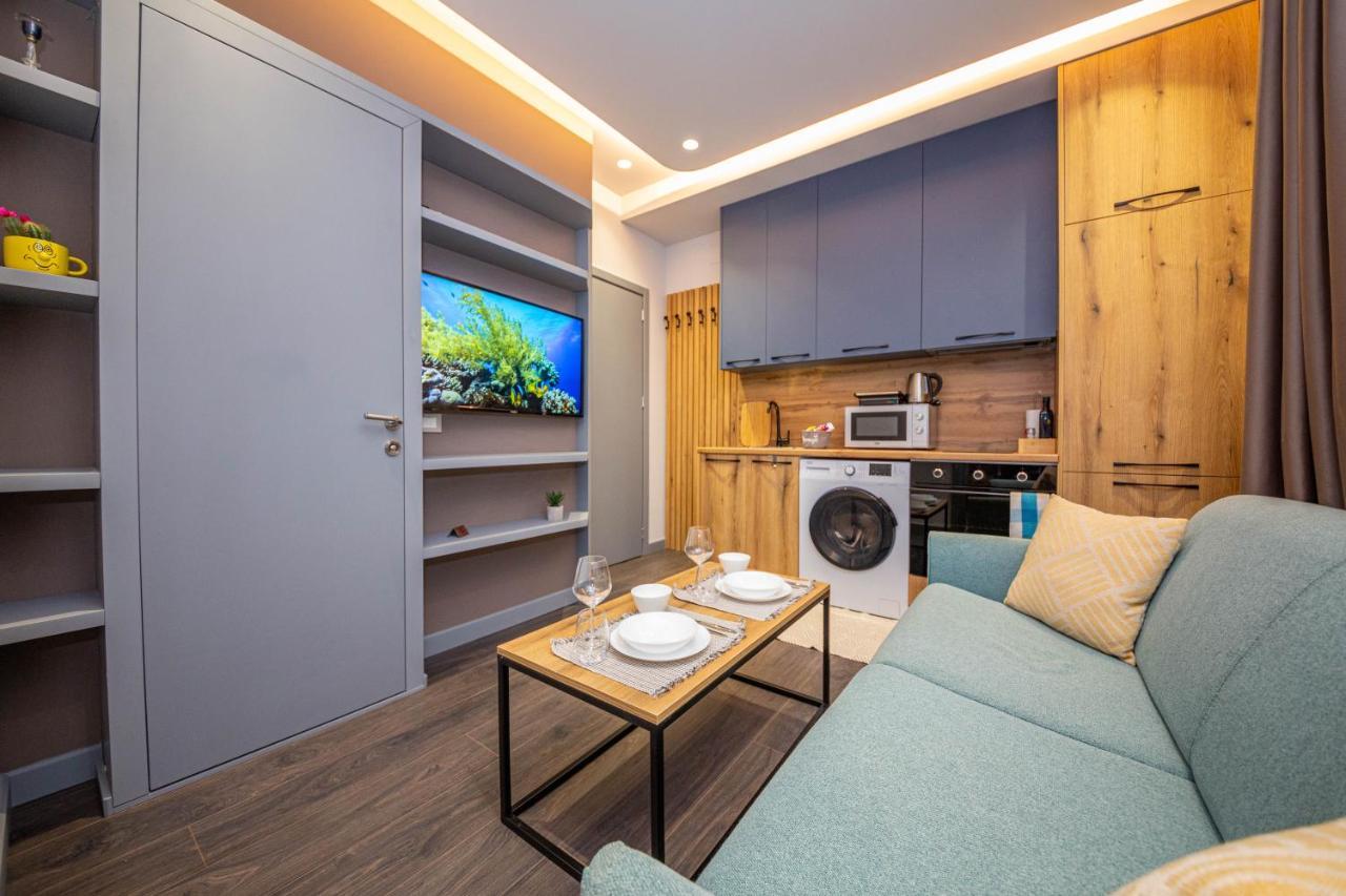 Apartment Blloku Unique Tirana