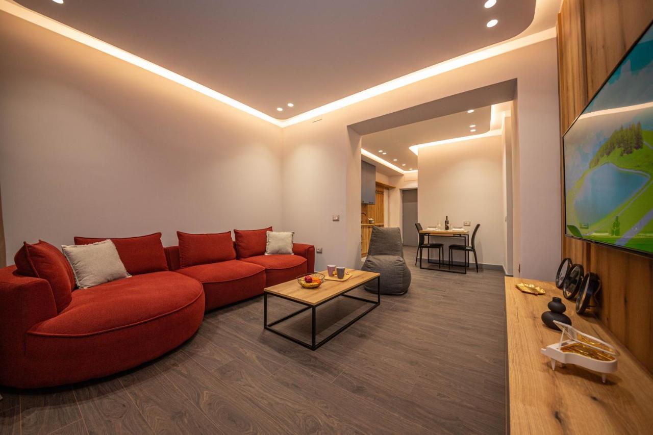 Apartment Blloku Unique *
